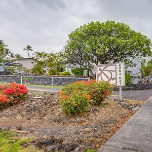 Kona Kai Haven With Pool Access, Walk To Beach! , Kailua-Kona United States